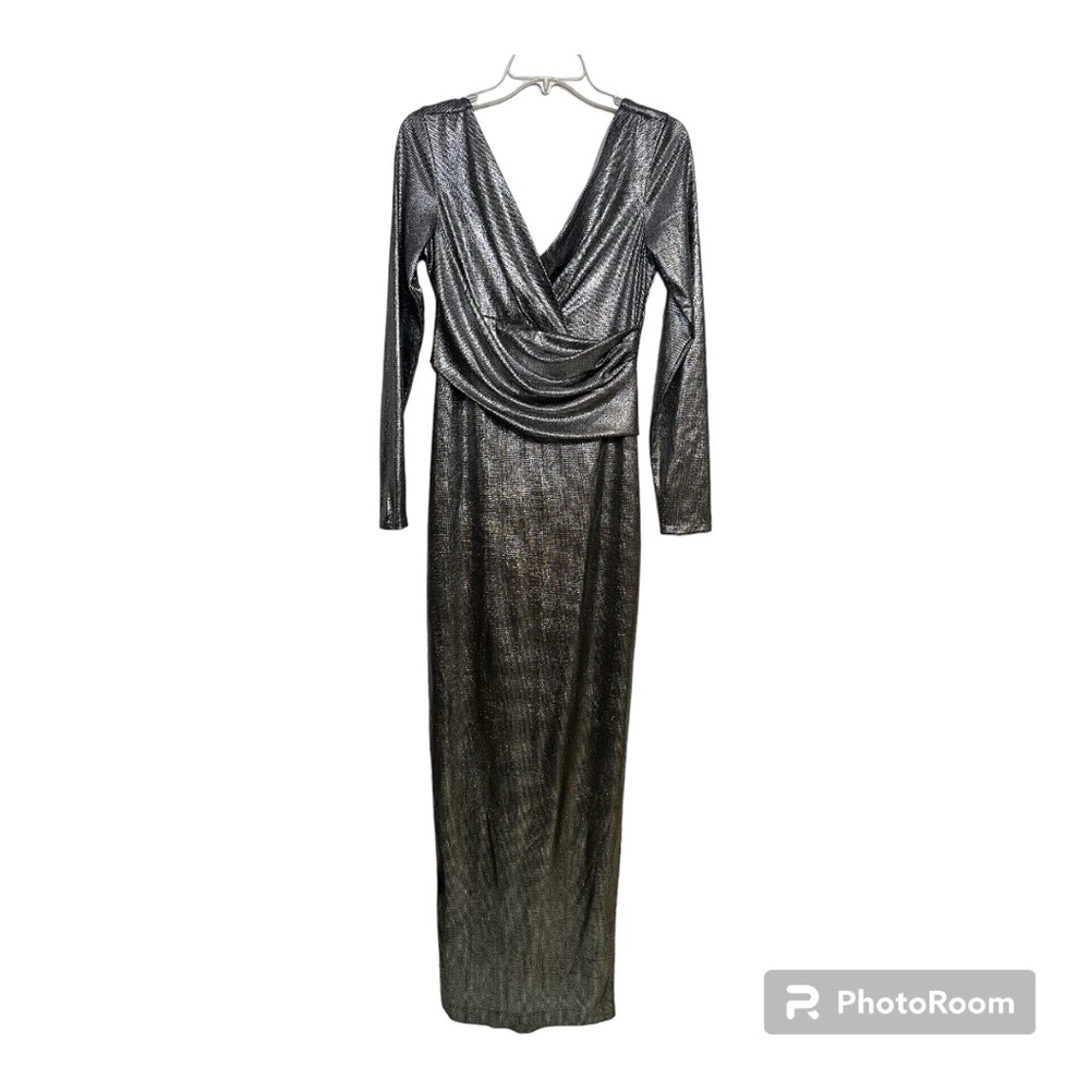 ELIZA J Metallic Silver Holidays Festival Long Sleeve Gown Dress Size, 6